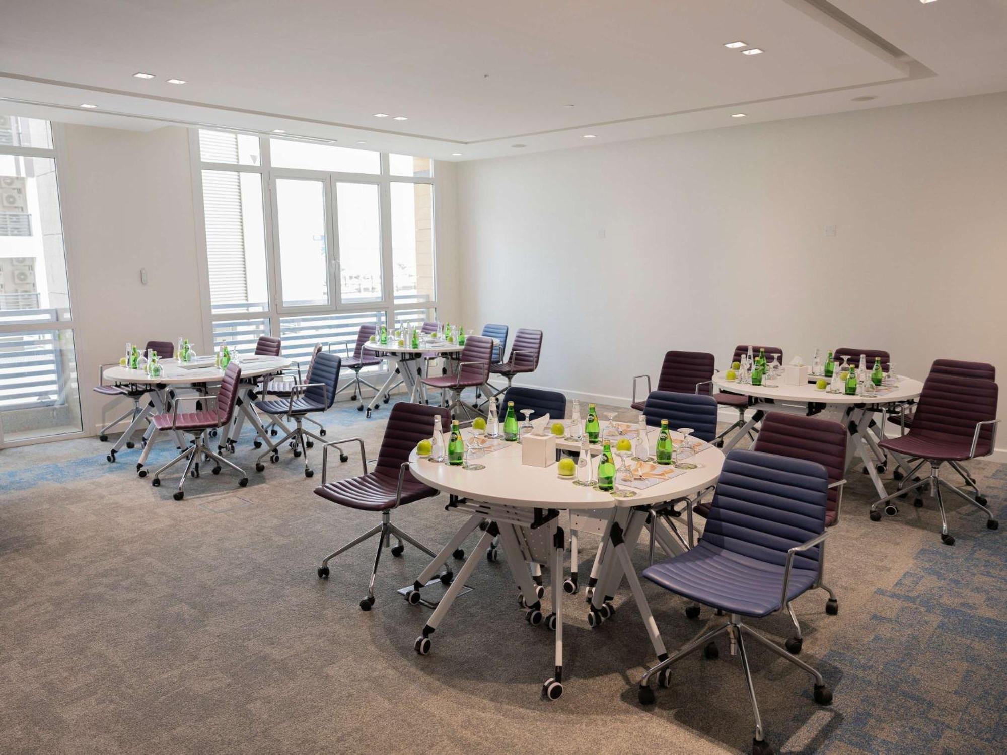 Mercure Riyadh Al Anoud Екстериор снимка