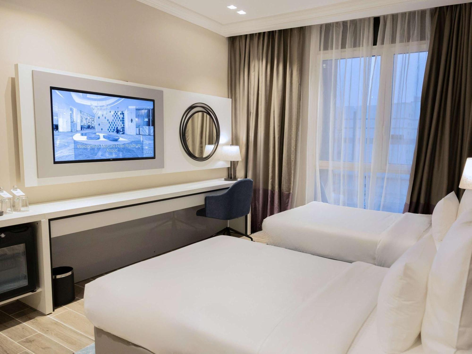 Mercure Riyadh Al Anoud Екстериор снимка